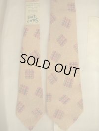 1930'S DEADSTOCK HARRYA, SCHRIER RAYON CRAVAT TIE W/NRA CODE LABEL