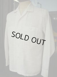 1950'S PILGRIM OFF WHITE FLECK COTTON SPORTS SHIRT SZ/M