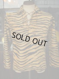 1950'S CAMPUS KODIAK TIGER FAKE FUR LACE UP PULLOVER SZ/YOUTH20
