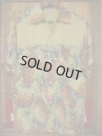 1950'S BOND PINEAPPLE PRINT RAYON HAWAIIAN SHIRT SIZE/SMALL