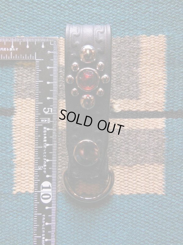 画像4: RAWHIDE 1" 25MM STUDDED & JEWELED KEY HOLDER/BLACK/RED