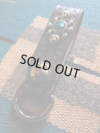 RAWHIDE 1" 25MM STUDDED & JEWELED KEY HOLDER/BLACK/GREEN