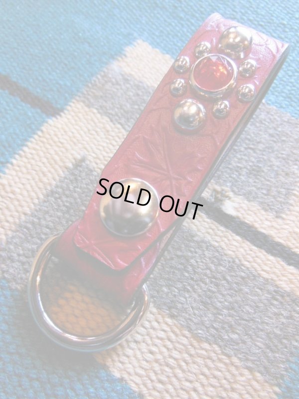 画像7: RAWHIDE 1" 25MM STUDDED & JEWELED KEY HOLDER/GREEN/YELLOW/RED