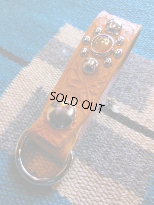 画像6: RAWHIDE 1" 25MM STUDDED & JEWELED KEY HOLDER/GREEN/YELLOW/RED