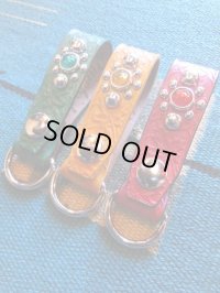 RAWHIDE 1" 25MM STUDDED & JEWELED KEY HOLDER/GREEN/YELLOW/RED