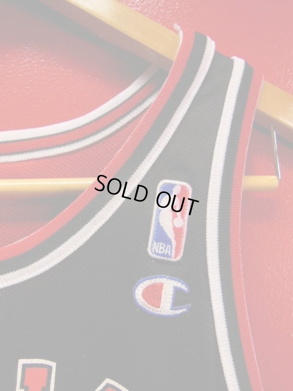 画像9: 90S US古着 ビンテージ チャンピオンMEXICO製 NBA タンクトップ黒赤両面リバーシブル 23 ジョーダンBULLS/SZ/14-16