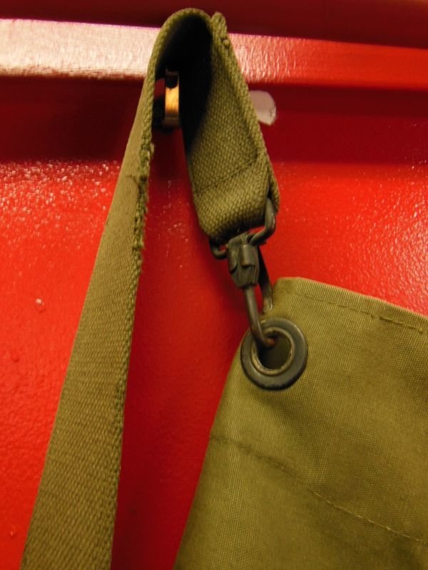 画像6: 1950'S U.S.ARMY ALASKA HAND PAINTED DUFFLE BAG
