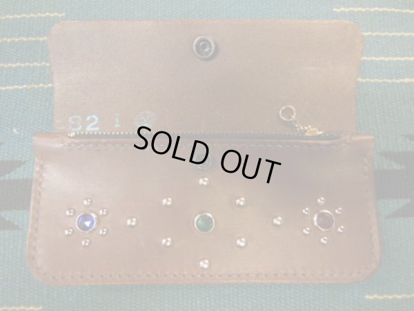 画像3: RAWHIDE STUDDED & JEWELED TRUCKERS WALLET LOT-501D/ダークブラウン/TEMPESTI  ELBAMATT