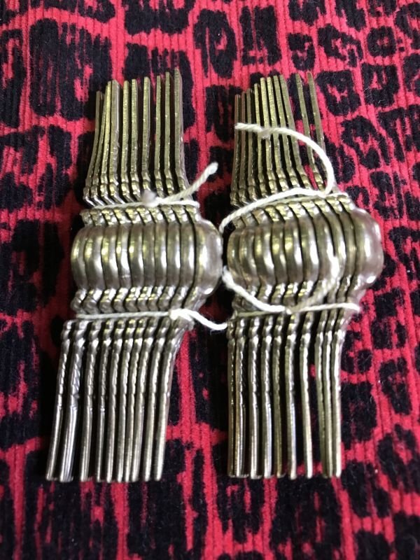 画像5: 1930'S REPRODUCTION OLD SKULL & CROSSBONES RING GLASS EYES/RED/BLUE/GREEN /MADE BY 1930'S ORIGINAL MOLD 