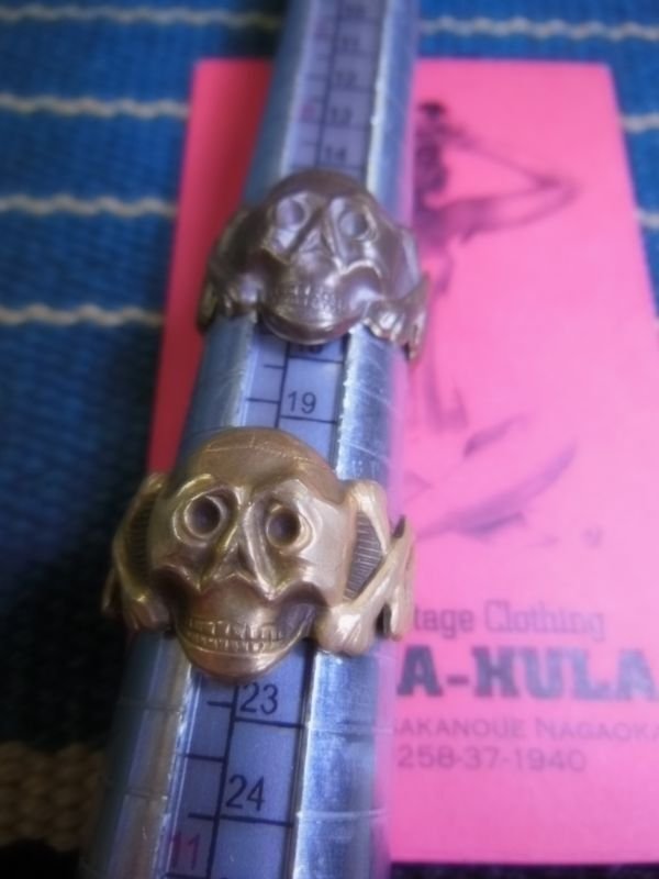 画像10: 1930'S REPRODUCTION OLD SKULL & CROSSBONES RING 目無し /MADE BY 1930'S ORIGINAL MOLD 
