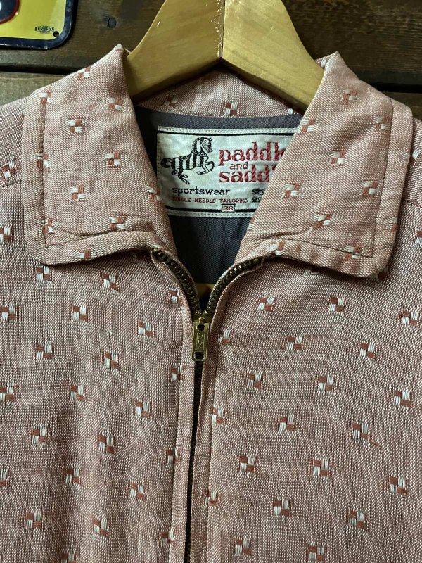 画像2: 1950'S PADDLE and SADDLE SALMON PINK ACETATE RAYON RICKY JACKET SIZE/38