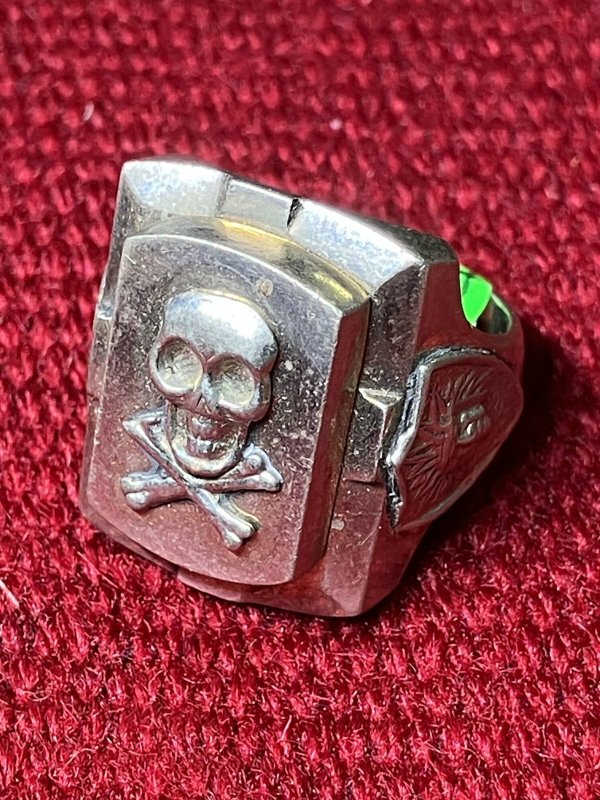 画像1: 1950'S NOS VINTAGE ART DECO STYLE SKULL MEXICAN RING ビンテージ メキシカン リング