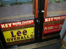 他の写真3: 1950'S KEY WORK CLOTHES ADVERTISING TIN SIGN/B 