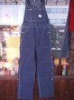 画像4: 1960'S DEADSTOCK BIG MAC 11-1/4OZ DENIM BIB OVERALLS SZ/34X32 (4)