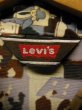 画像4: 70S ビンテージ US古着 LEVI'S リーバイス ポリシャツ開拓時代のサルーン酒場プリント/Lサイズ  (4)