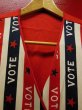 画像2: 1970'S VOTE RED, WHITE AND BLUE STRIPE POP ART PRINT VEST  (2)