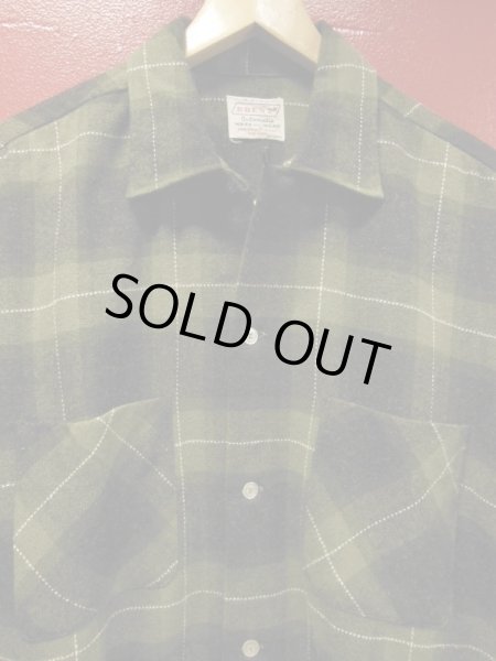 画像2: 〜1960'S BRENT BLACK X OLIVE GREEN PLAID WOOL BOX SHIRT SZ/MEDIUM (2)