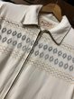 画像1: 1950'S BUCK SKEN BRAND NATIVE BORDER IVORY GABERDINE JACKET SIZE-38 (1)