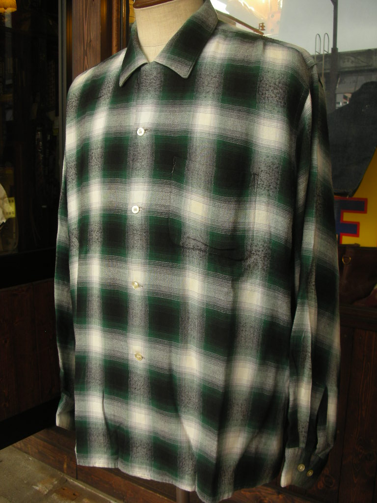 Vintage 50s Sadow plaid rayon shirt