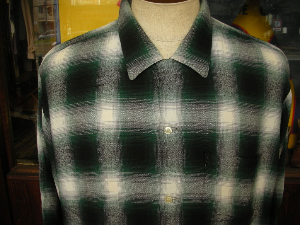 Vintage 50s Sadow plaid rayon shirt