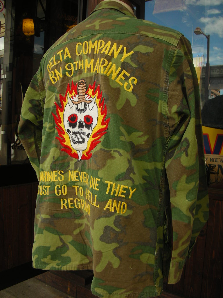 1960'S U.S.MARINES VIETNUM SKULL EMBROIDERED CAMO FATIGUE