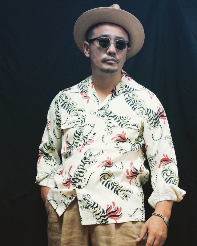 The GROOVIN HIGH 2021S/S A279 Vintage Style 1950's Rayon Shirt L/S 