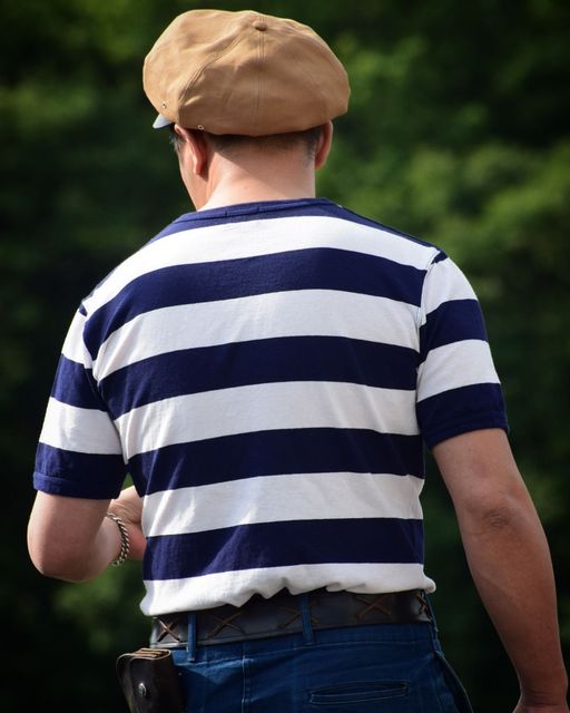 The GROOVIN HIGH Vintage Style Ringer Cotton Stripe T-Shirt Navy/White