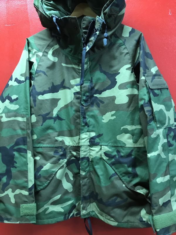 1992'S ECWCS GORE-TEX PARKA COLD WEATHER WOODLAND CAMOUFLAGE SZ