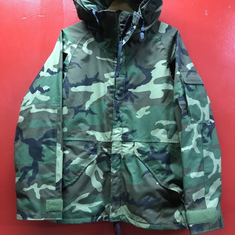 1992'S ECWCS GORE-TEX PARKA COLD WEATHER WOODLAND CAMOUFLAGE SZ/SMALL -  SHORT