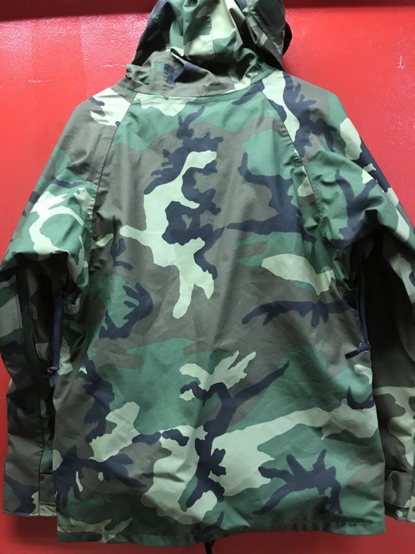 1992'S ECWCS GORE-TEX PARKA COLD WEATHER WOODLAND CAMOUFLAGE SZ